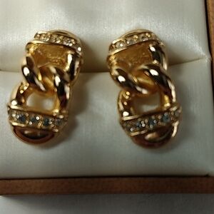 Burberry chain earrings gold color